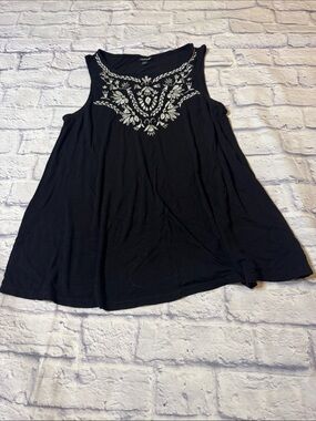 Torrid- Black Embroidered Sleeveless Swing Top